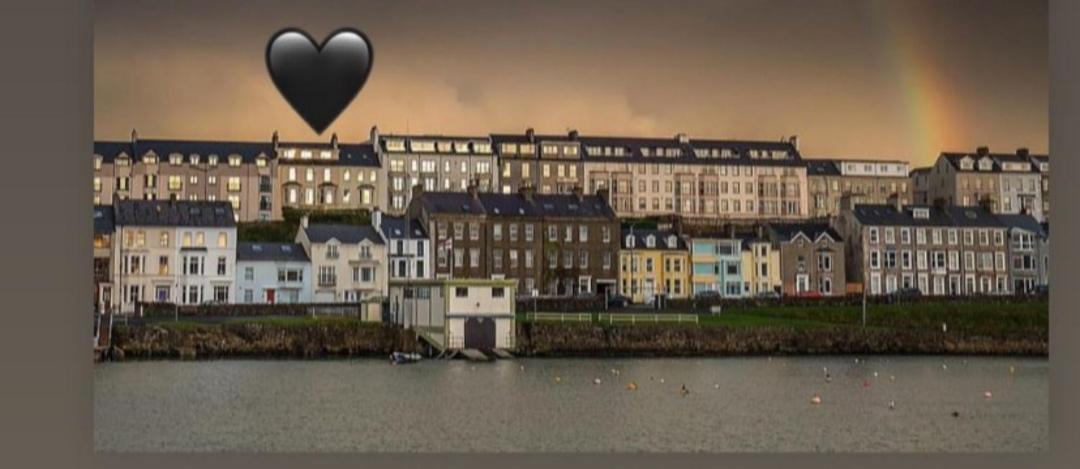 Avarest House Bb Adults Only Portrush Bagian luar foto