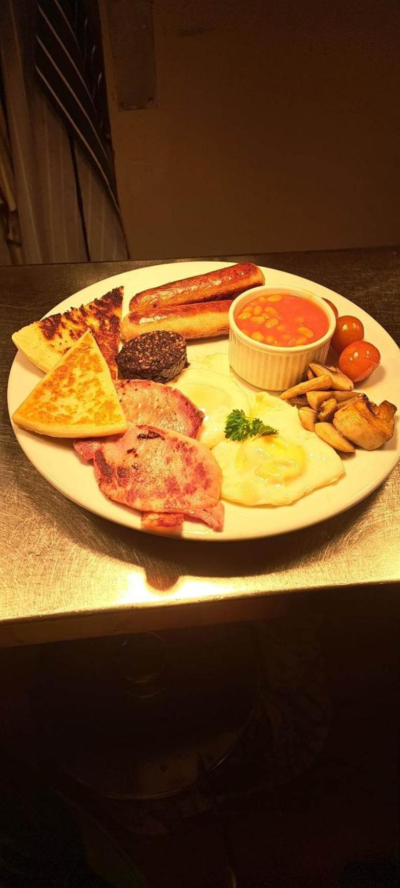 Avarest House Bb Adults Only Portrush Bagian luar foto