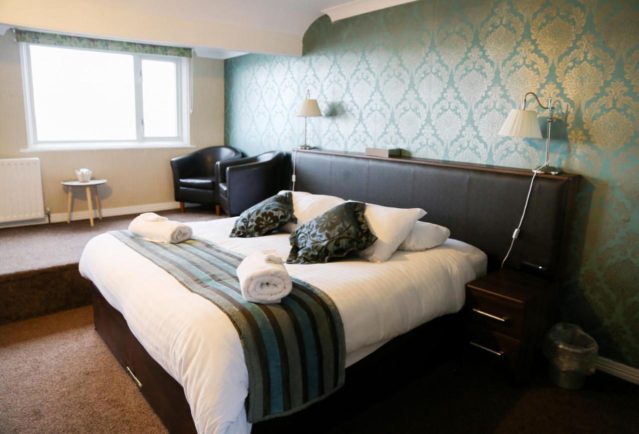 Avarest House Bb Adults Only Portrush Bagian luar foto