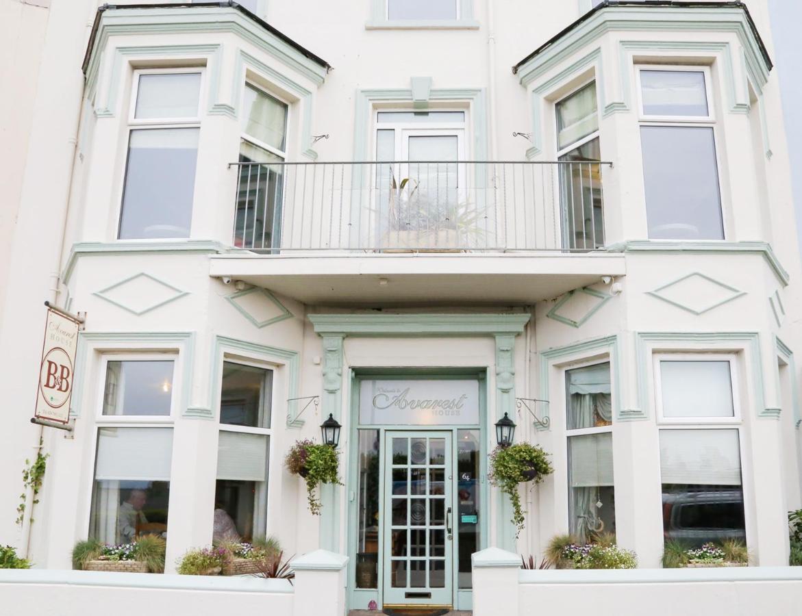 Avarest House Bb Adults Only Portrush Bagian luar foto
