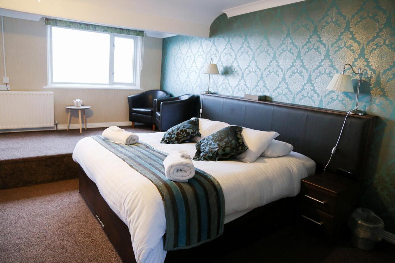 Avarest House Bb Adults Only Portrush Bagian luar foto